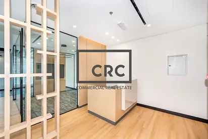 Furnished Office | Mid Floor | 3 Parking Spaces |