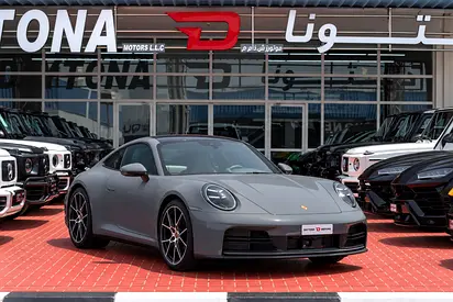 Porsche 911 Carrera 2025 | 400KM | UNDER WARRANTY