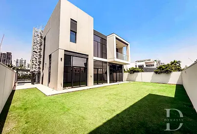 Opposite Pool & Park | With Drivers Room | Vacant