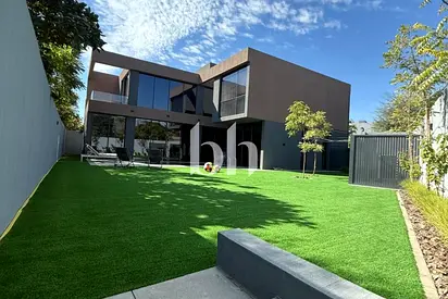 4 Bed Villa | Ready to Move In | Corner Unit