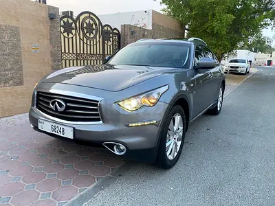 Infiniti FX37 Limited Edition 2014 | GCC Specs | Low Mileage | Pristine Condition