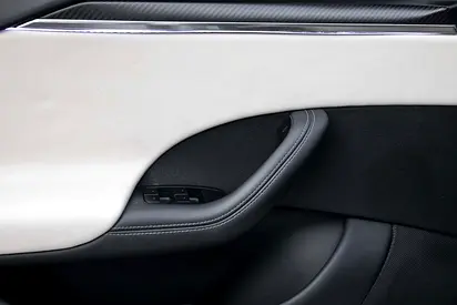 2023 Tesla MODEL S — миниатюра 12