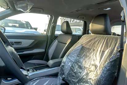 صورة 6 لـ 2025 Toyota VELOZ