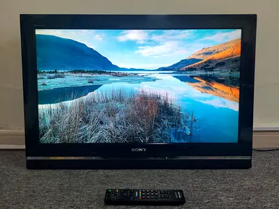 Sony 32 inch LCD TV