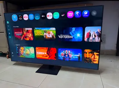 Samsung Q70C 55 inch 4k smart tv QLED with box