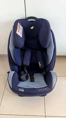 CAR SEAT AVAILABLE ONLY FOR 100dh