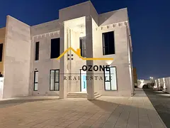 Huge villa brand new 5bedroom villa for rent