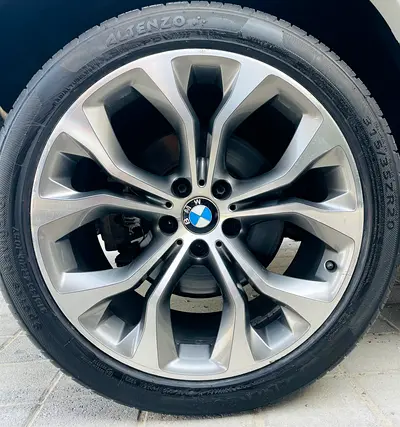 2014 BMW X5 — миниатюра 11