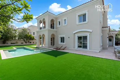 4 Bedrooms | Corner Plot | Upgraded