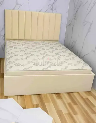 BRAND NEW QUEEN SIZE FAIBRC WOOD BED INCLUDING MATTRESS 150X190 CM