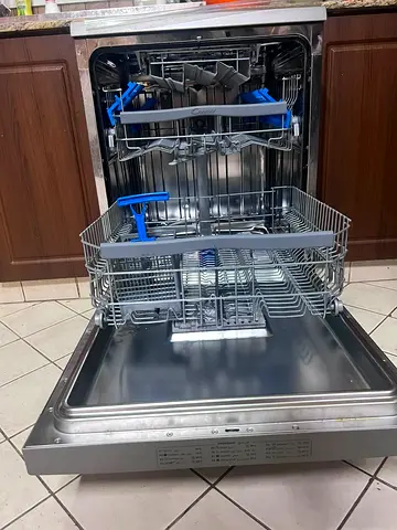 Stainless Steel Built-in Dishwasher - Good Working Condition