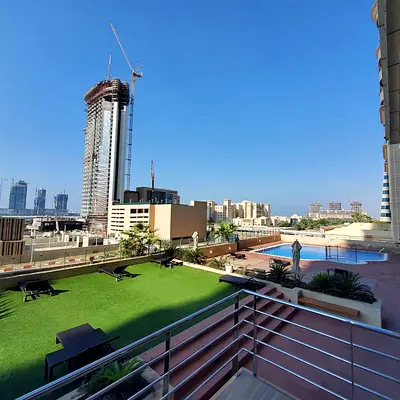Partial Sea View | Vacant | High Ceilings