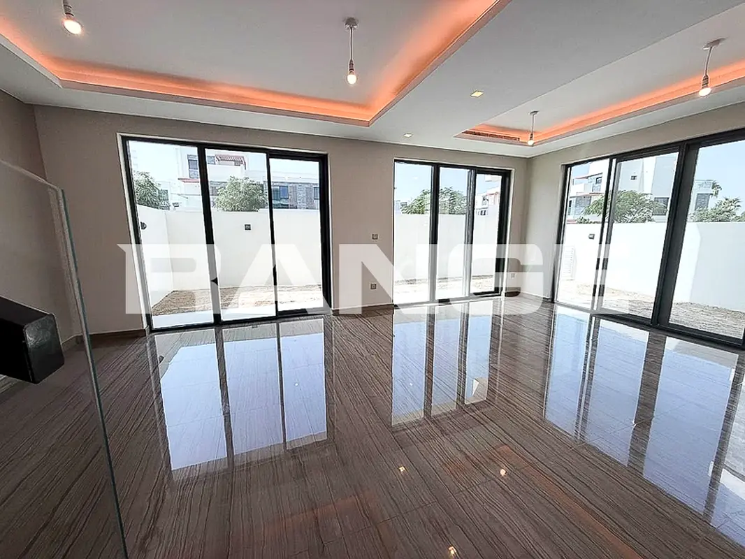 Ready To Move In | Single Row | Near Golf