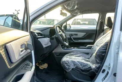 صورة 5 لـ 2025 Toyota VELOZ