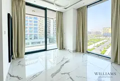POOL VIEW | VACANT | CHEAPEST OPTION ON MARKET