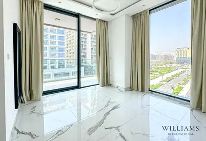POOL VIEW | VACANT | CHEAPEST OPTION ON MARKET