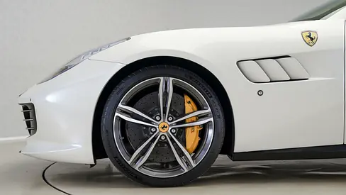 2017 Ferrari GTC4 LUSSO 照片 11