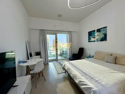 Chiller free | 12 Cheques| Prime location