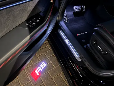 صورة 15 لـ 2022 AUDI RS7