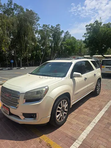 2014 GMC Acadia Denali | GCC Specs | Top Option