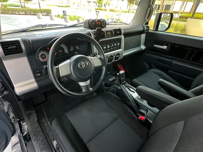 صورة 10 لـ 2023 Toyota FJ CRUISER