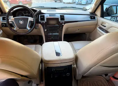 صورة 8 لـ 2007 Cadillac ESCALADE