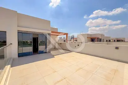 TH32-EL END UNIT G+2 | VACANT | GENUINE LISTING