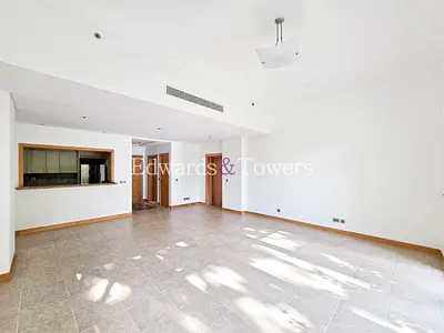 Spacious 1BR | Park View | High Ceilings