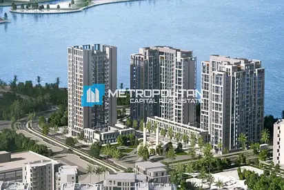 Close to Amenities | Pool & Partial Sea Facing