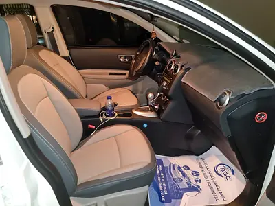 2013 Nissan QASHQAI photo 3
