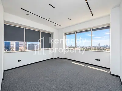 Sea View | Fitted and Partitioned | Near Metro