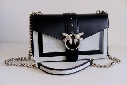 Pinko Love Bag One Medium Handbag in Leather