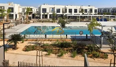 🏝️ 3BR Pool View | Ready to Move In | Falcon Island