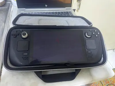 Valve Steam Deck (Handheld) with Carry Case - Good Condition