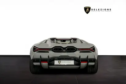2024 Lamborghini REVUELTO photo 6