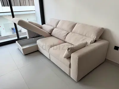 Like brand new IKEA Eskelstuna SofaBed With storage Beige