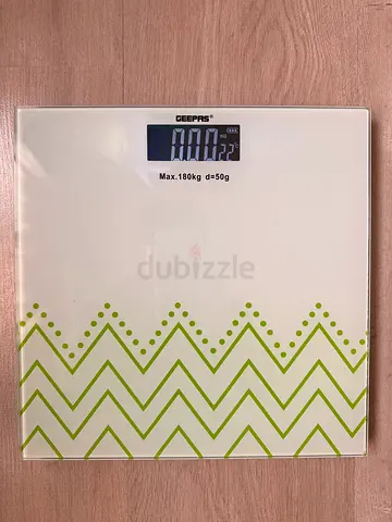 Geepas Digital Glass Bathroom Scale – 180kg Capacity