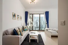 Pool view | Mid Floor | Vacant | Furnished