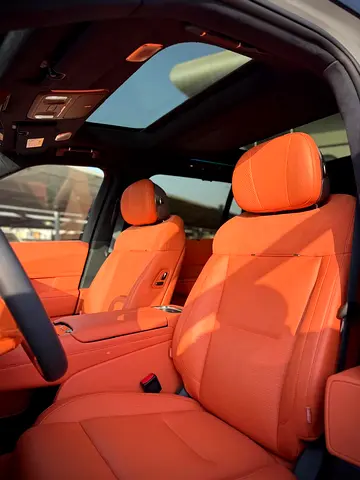 صورة 4 لـ 2025 LYNK & CO 900