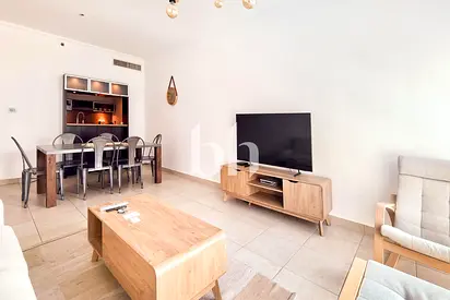 Marina View | Furnished | Spacious