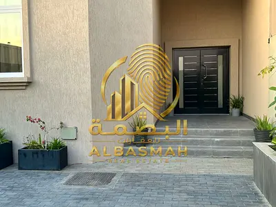 للبيع فلتين متلاصقتين في الحوشي – ضاحية البديع، الشارقة