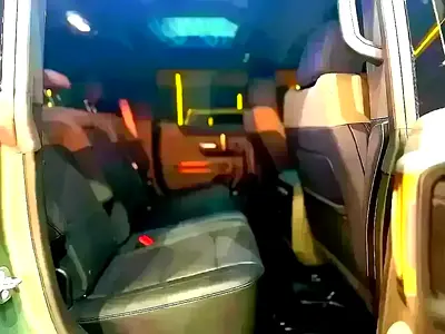 2024 GMC HUMMER 照片 13