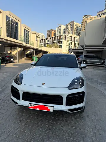 Porsche Cayenne Platinum Edition 2023 | GCC Specs | Low Mileage