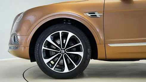 2017 Bentley BENTAYGA — миниатюра 11