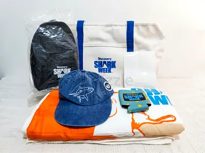 (MEGA SALE, 70% OFF FOR AED 599 ONLY) BRAND NEW Limited Edition Discovery Channel Shark Week Merch