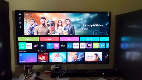 65-inch LG Smart LED TV - Good working condition with warrenty