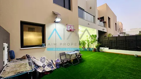 FULLY FURNISHED (CONVERTED) 4 BEDROOM PODIUM TOWNHOUSE