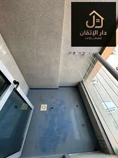Golden opportunity for annual rent - spacious 3-bedroom + hall apartment in Al Qalaia area