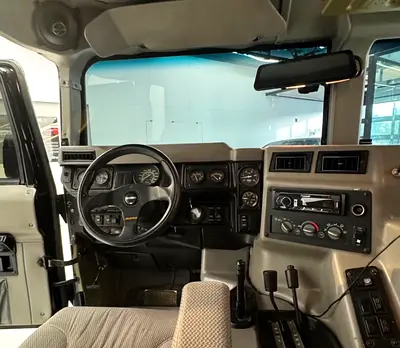 1997 Hummer H1 — фото 13