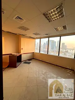 Office for annual rent, Sharjah, Al Majaz 1